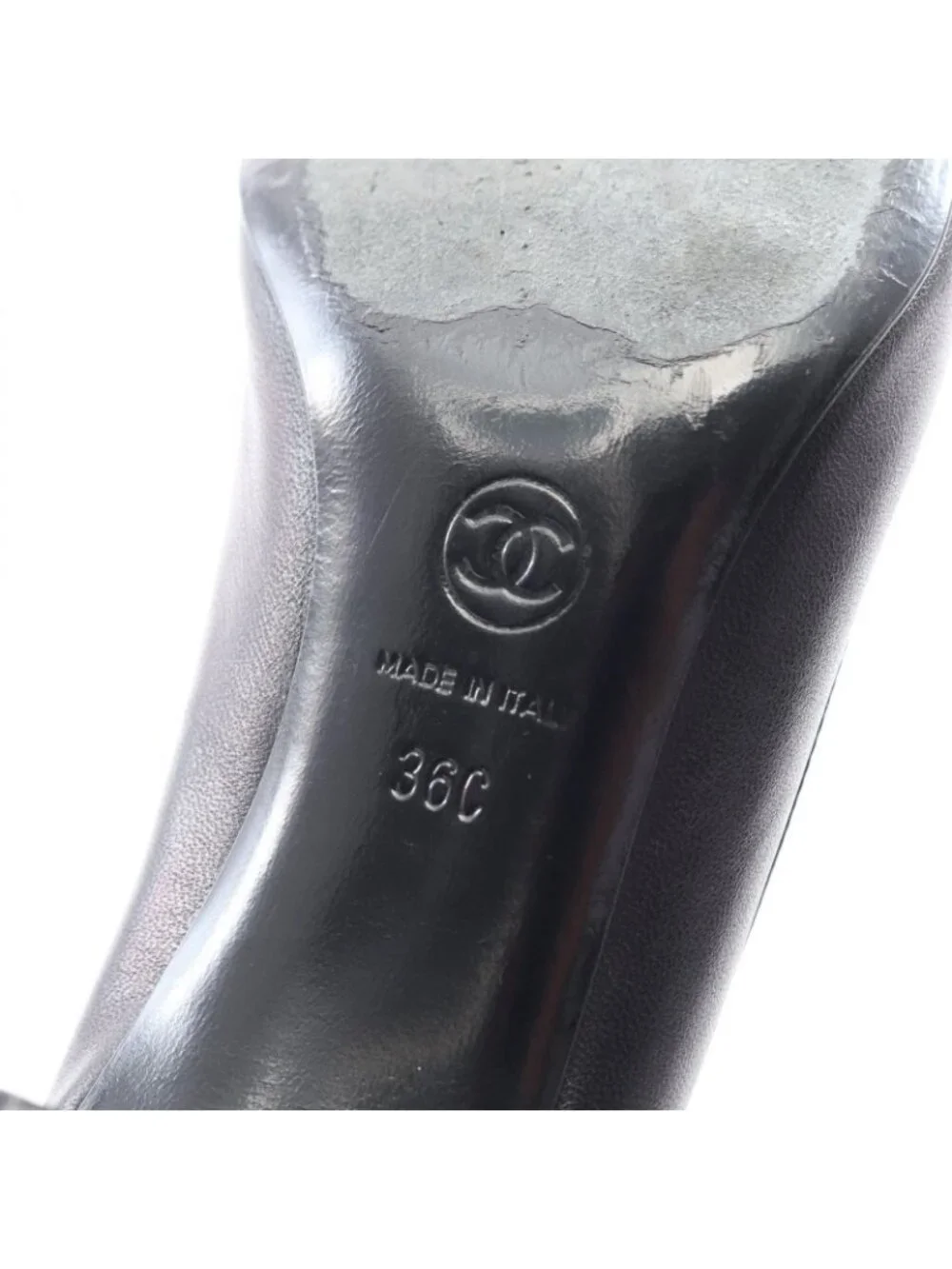 Chanel Pumps CC Logo Leather Patent Heels